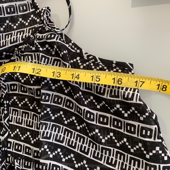 Eight Sixty Spaghetti Strap Top - Picture 8 of 11